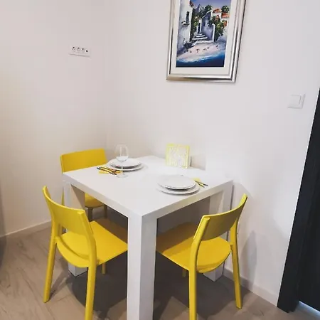 Yellow Wish Sobra